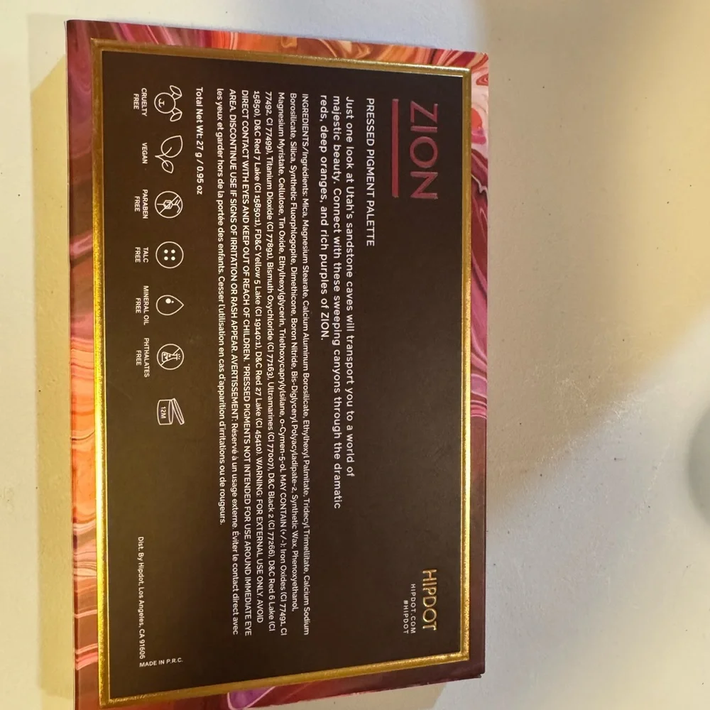 Brand New Hipdot Eyeshadow Palette Gift Stocking‎ Stuffer